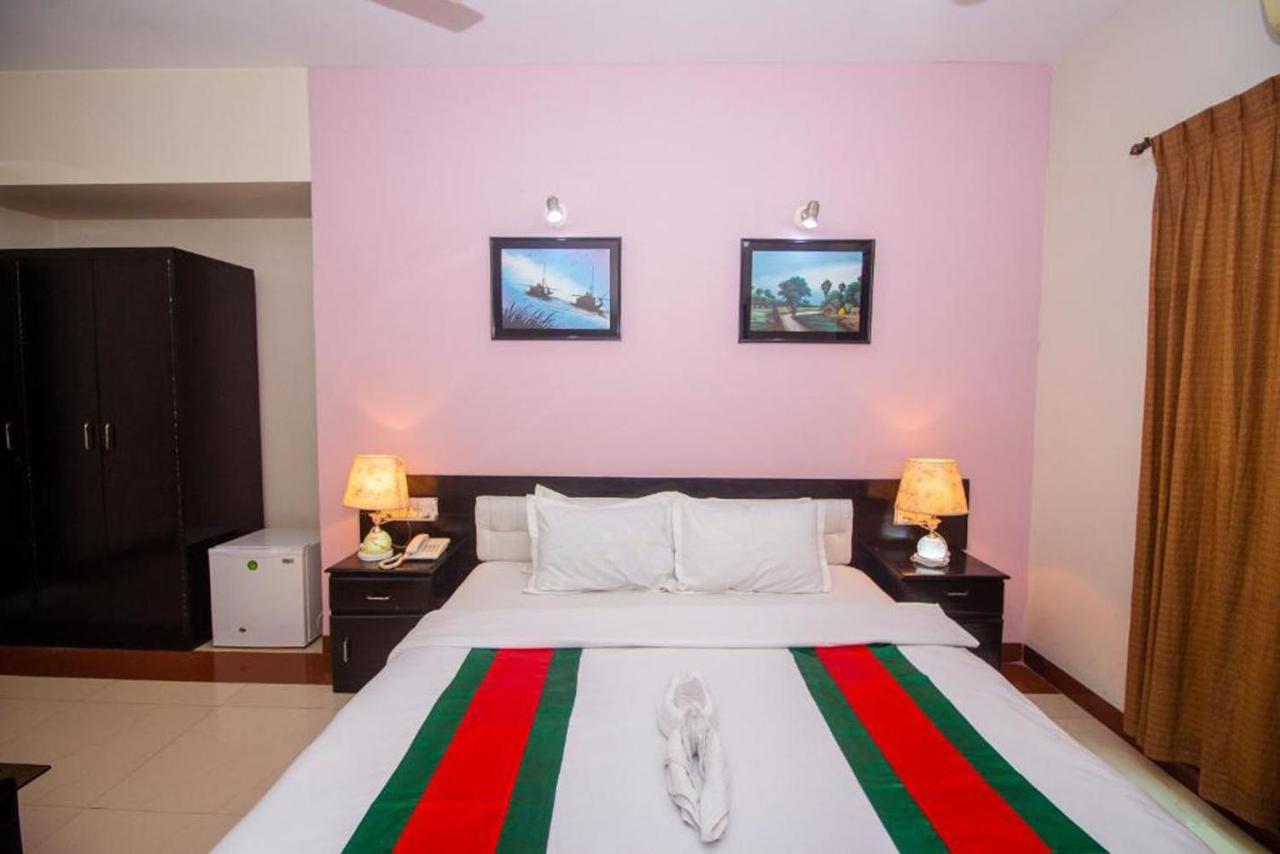 Hotel The Rahmania International Дакка Экстерьер фото